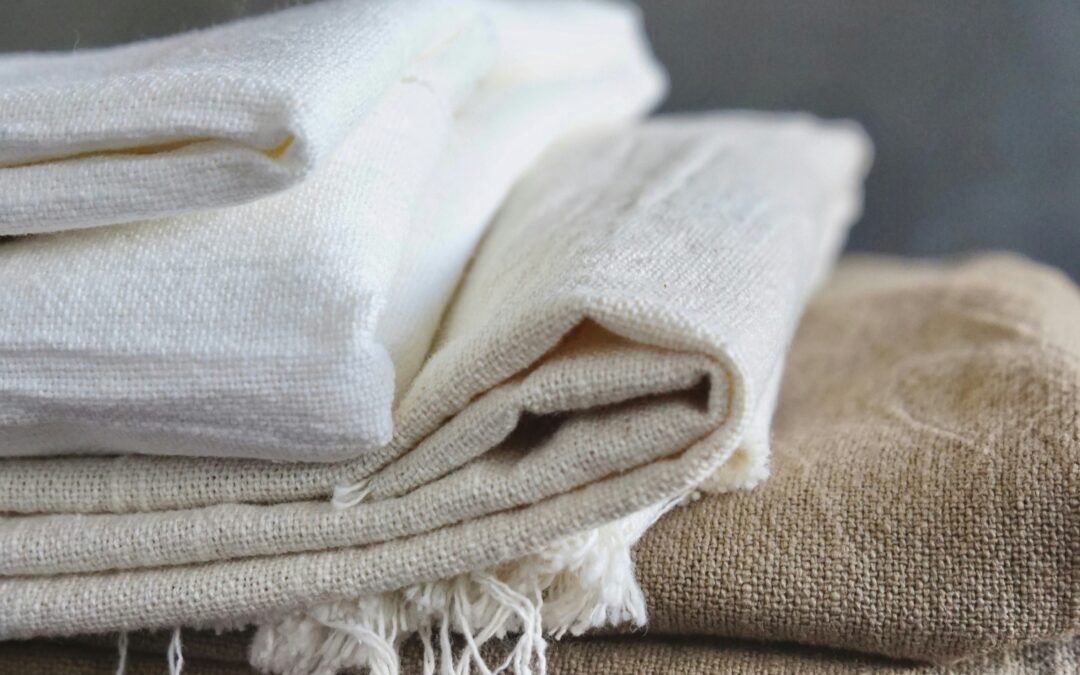 5 Ways to Style a Linen Throw in Your Home